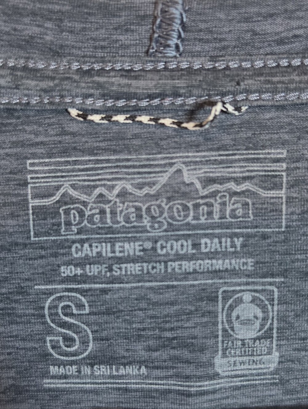 Patagonia Mens Capilene Cool Daily Hoodie Small S Sun Shirt Hiking Gray UPF - Picture 5 of 7
